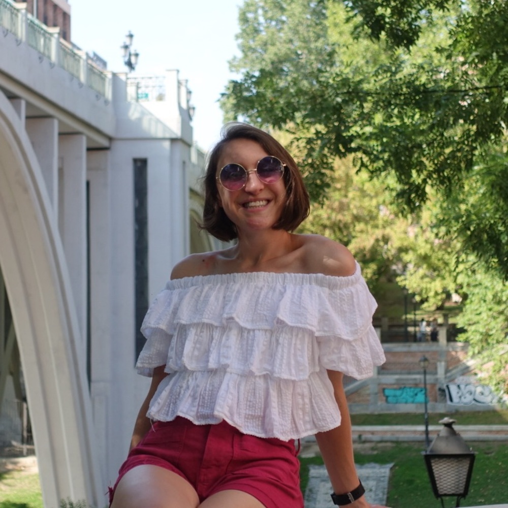 Meet your Posher, Emma